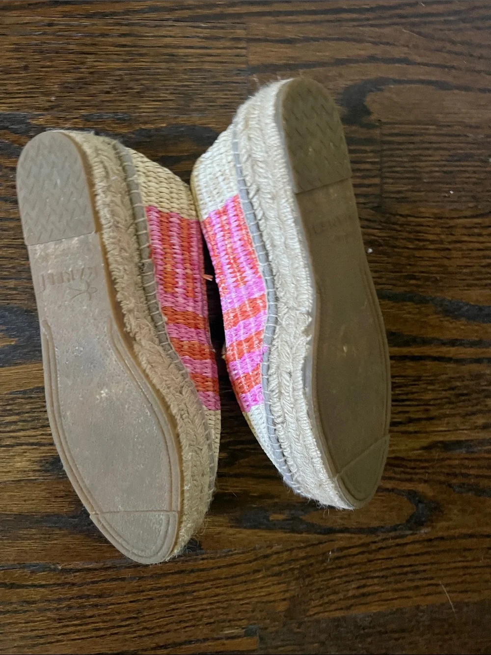 manebi casual woven